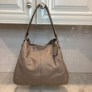 Coach Purse Handbag Leather Madison Phoebe Pebbled Shoulder Bag Pocketbook